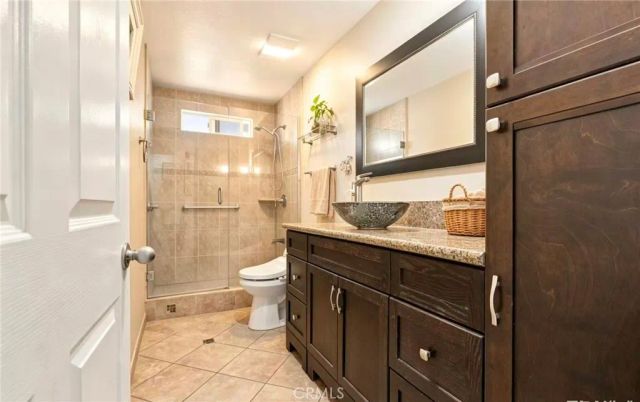 15102 starboard, Garden Grove, CA 92843