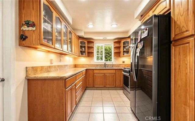 15102 starboard, Garden Grove, CA 92843