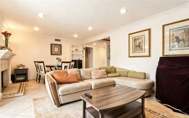 15102 starboard, Garden Grove, CA 92843