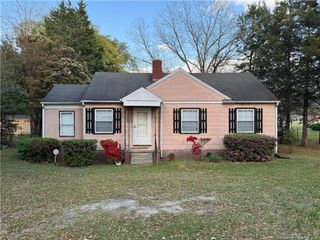116 N Wright Street, Raeford, NC 28376