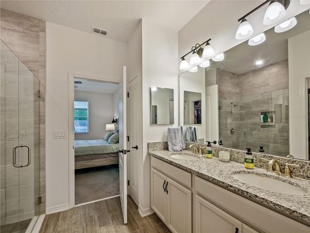 8258 BAYLISS COURT, Orlando, FL 32825