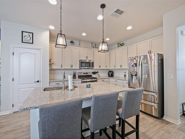 8258 BAYLISS COURT, Orlando, FL 32825