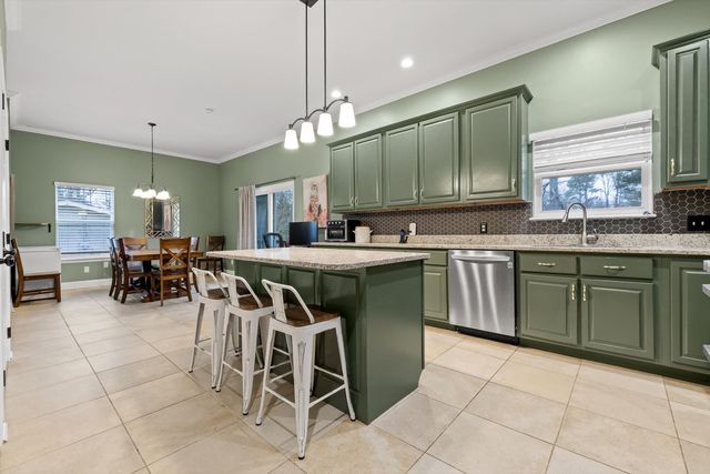 421 Timberlinks Drive, Signal Mountain, TN 37377