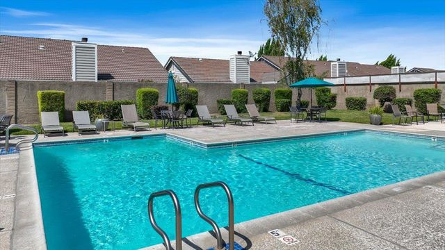 3608 Blackstone Way, Modesto, CA 95356