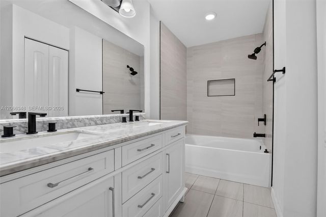 11065 NW 38th Place, Sunrise, FL 33351