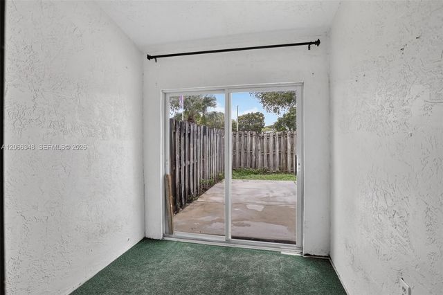 11065 NW 38th Place, Sunrise, FL 33351
