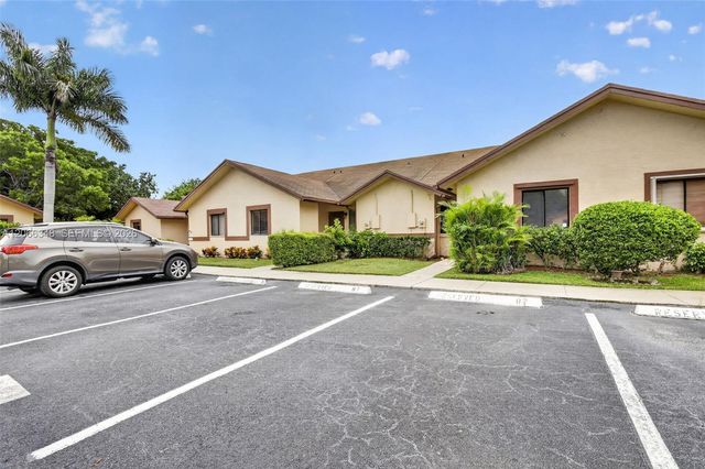 11065 NW 38th Place, Sunrise, FL 33351