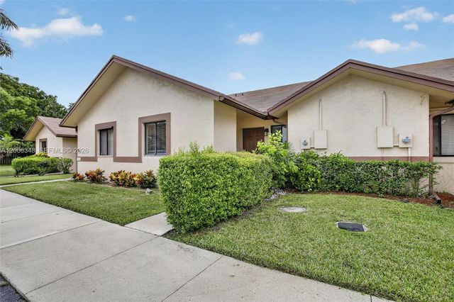 11065 NW 38th Place, Sunrise, FL 33351