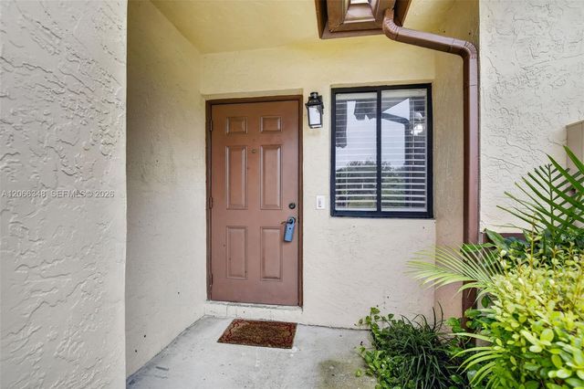 11065 NW 38th Place, Sunrise, FL 33351