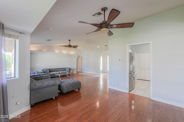 126 E LAUREL Circle, Casa Grande, AZ 85122