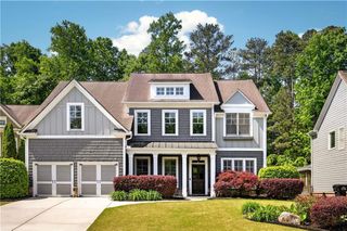 4222 Hill House Road SW, Smyrna, GA 30082