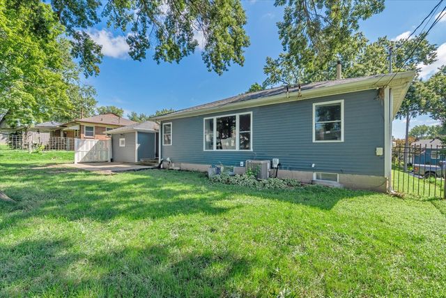 2420 Madison Street, Davenport, IA 52804