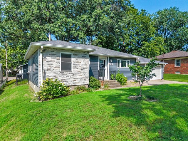 2420 Madison Street, Davenport, IA 52804