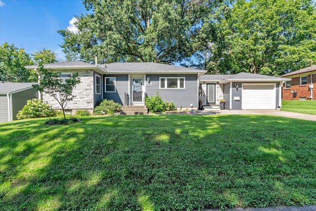 2420 Madison Street, Davenport, IA 52804