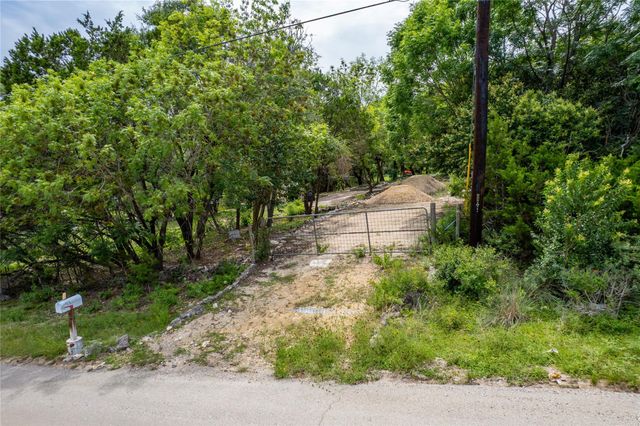 117 Deveraux, Canyon Lake, TX 78133