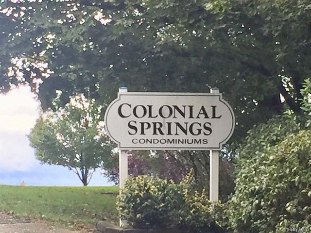 8 Colonial Road 36, Beacon, NY 12508