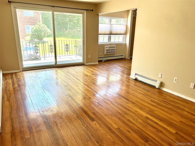 8 Colonial Road 36, Beacon, NY 12508