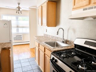 8 Colonial Road 36, Beacon, NY 12508
