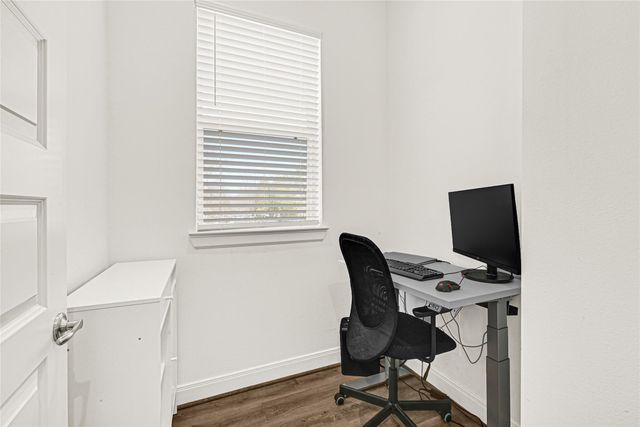 4843 Broom Street, Houston, TX 77091