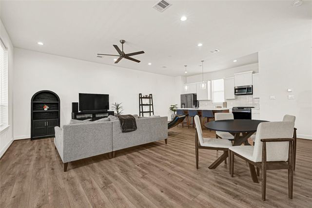 4843 Broom Street, Houston, TX 77091