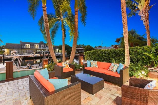 4431 NE 24th Avenue, Lighthouse Point, FL 33064