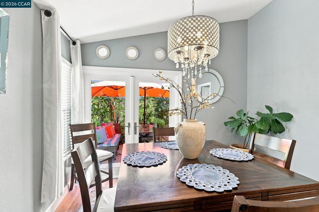 25 Sparrow Hawk Ct., Oakley, CA 94561