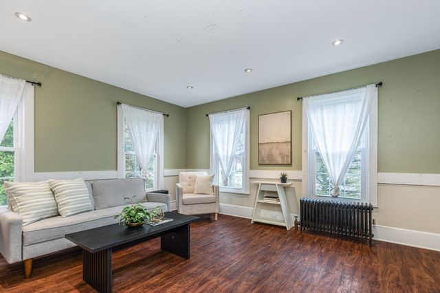 1685 Dover Road, Epsom, NH 03234
