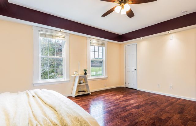 1685 Dover Road, Epsom, NH 03234