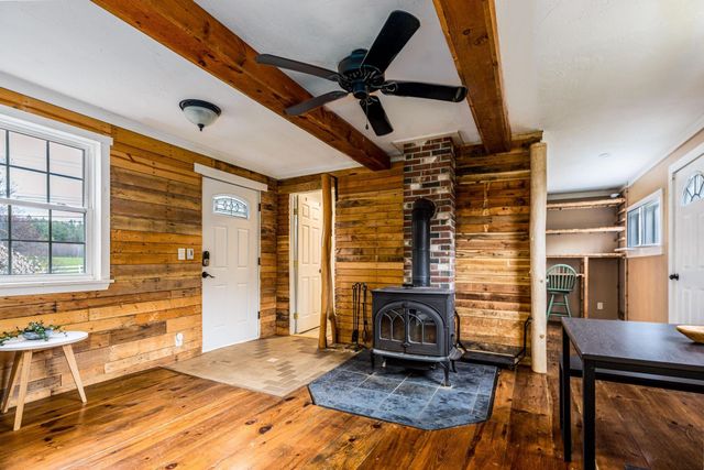 1685 Dover Road, Epsom, NH 03234