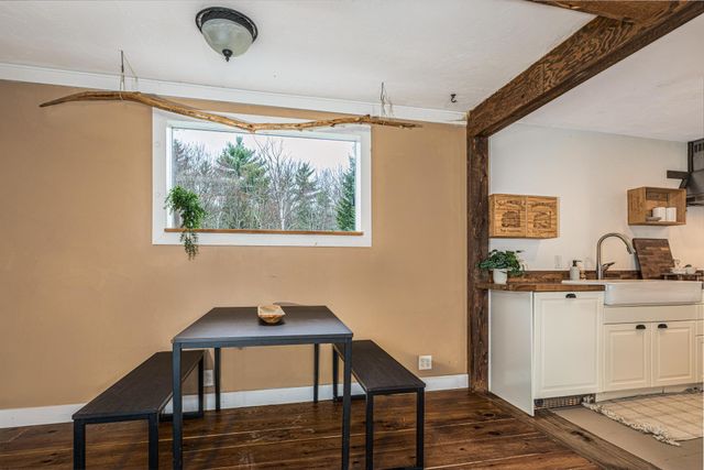 1685 Dover Road, Epsom, NH 03234