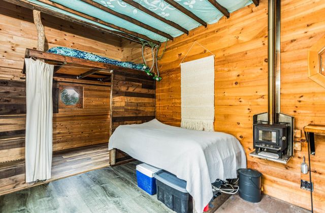 1685 Dover Road, Epsom, NH 03234