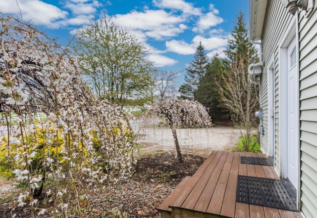 1685 Dover Road, Epsom, NH 03234