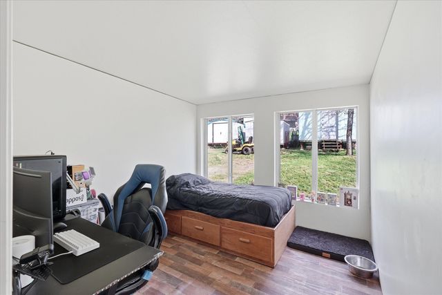 235 Ann Roy Drive, Grants Pass, OR 97527