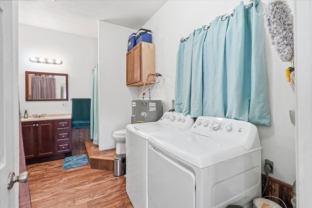 235 Ann Roy Drive, Grants Pass, OR 97527