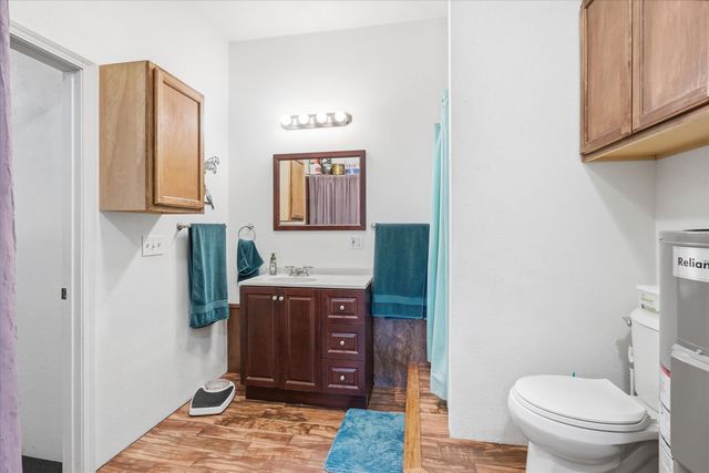 235 Ann Roy Drive, Grants Pass, OR 97527