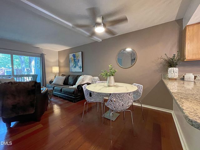 7040 Longstreet Drive B, Raleigh, NC 27615