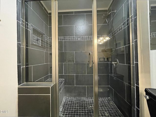 7040 Longstreet Drive B, Raleigh, NC 27615