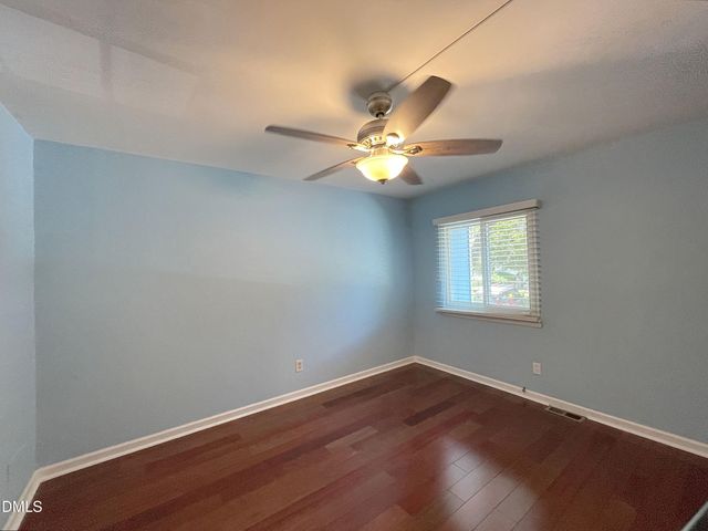 7040 Longstreet Drive B, Raleigh, NC 27615