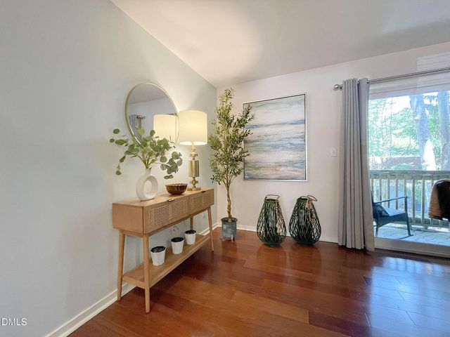 7040 Longstreet Drive B, Raleigh, NC 27615