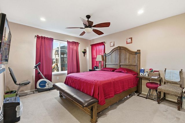 5628 SE Sunday Silence DR, Del Valle, TX 78617