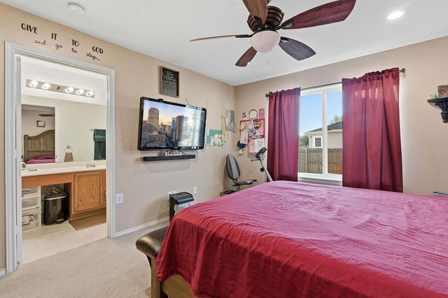 5628 SE Sunday Silence DR, Del Valle, TX 78617