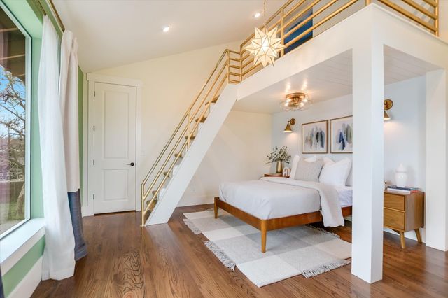 1210 Alguno RD, Austin, TX 78757