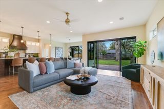 1210 Alguno RD, Austin, TX 78757