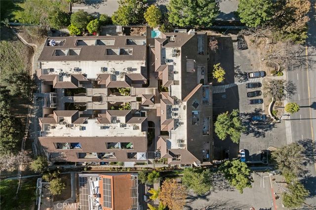 2748 Borchard, Newbury Park, CA 91320
