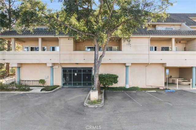 2748 Borchard, Newbury Park, CA 91320