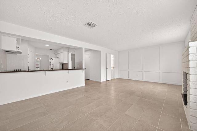 30 SW Windsor Court Court, Missouri City, TX 77459