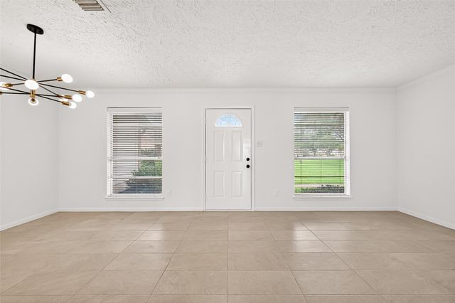 30 SW Windsor Court Court, Missouri City, TX 77459