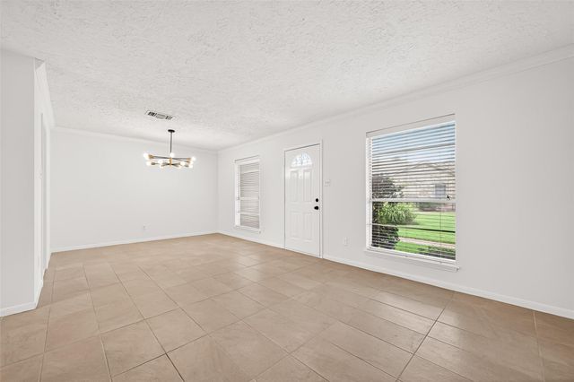 30 SW Windsor Court Court, Missouri City, TX 77459