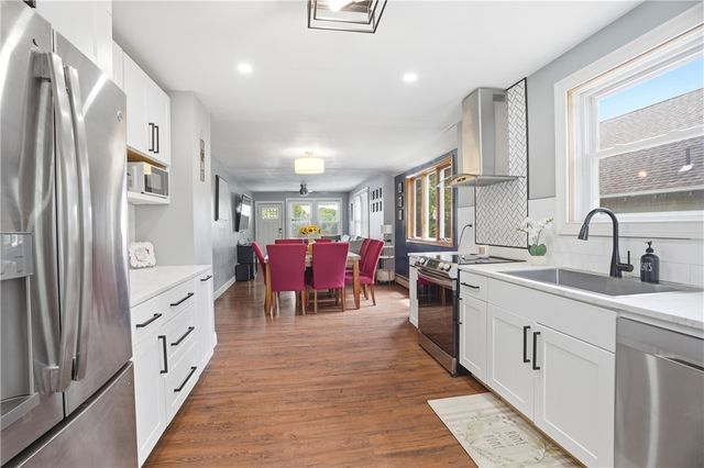 23 Sheffield Avenue, North Providence, RI 02911