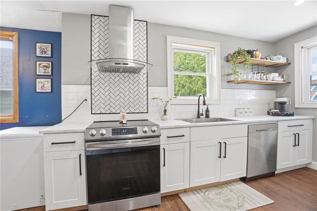 23 Sheffield Avenue, North Providence, RI 02911